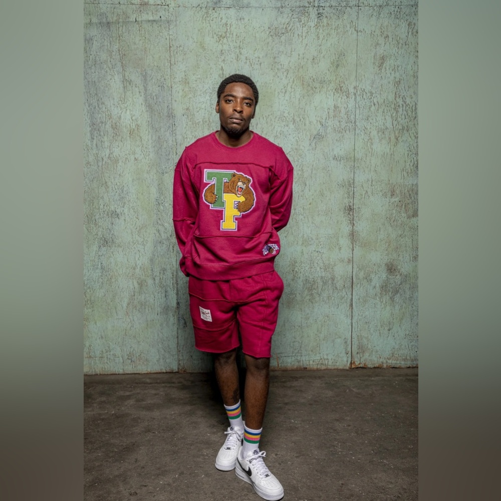 Teddy Fresh “I Flunked Out Of College…” Embroidered Crewneck Size M Frayed Seams